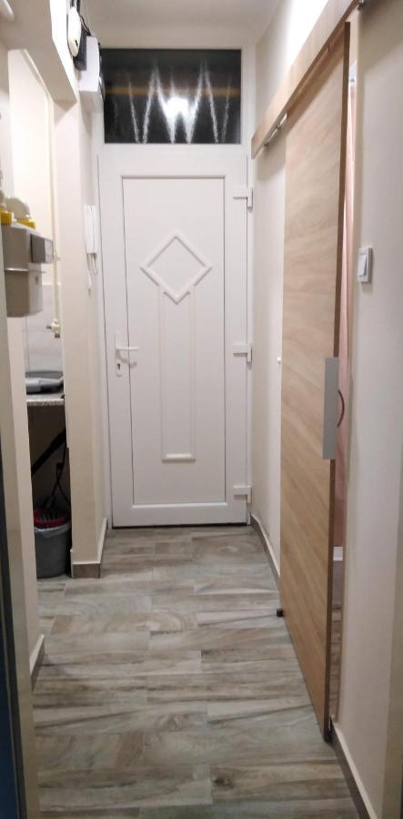 Desi Apartman Kaposvár Eksteriør billede